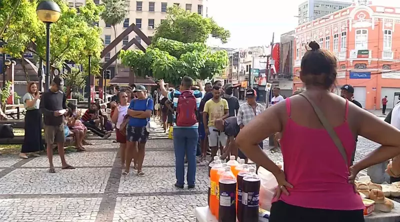 Solidariedade que transforma: como ONGs e igrejas estão mudando a vida de moradores de rua em Fortaleza