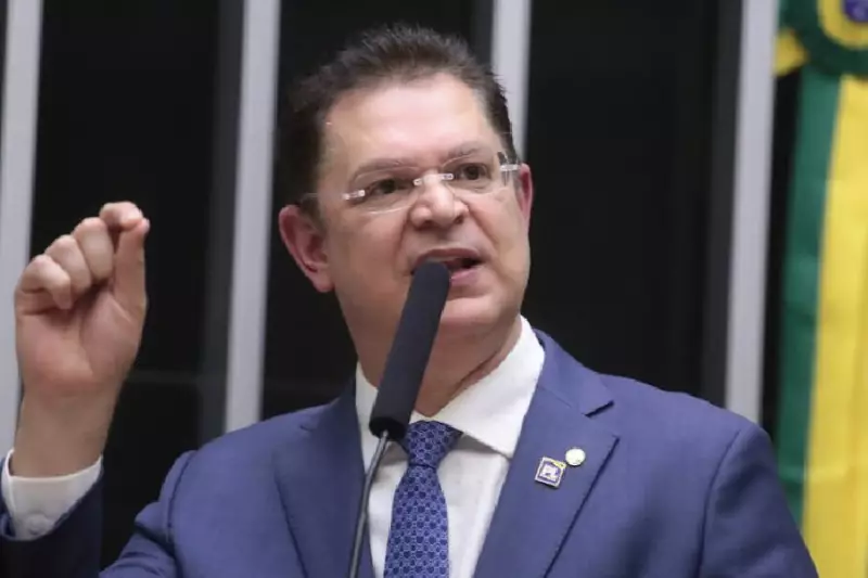 Sóstenes e Motta fecham acordo sobre votação do fim do foro privilegiado — veja os detalhes