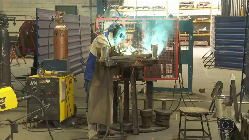 Tarifas dos EUA afetam mais de 11 mil empresas brasileiras: estudo revela impacto