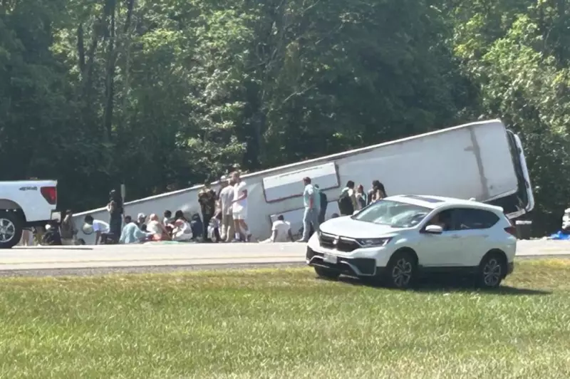 Tragédia em Nova York: Ônibus com turistas capota e deixa mortos em acidente chocante