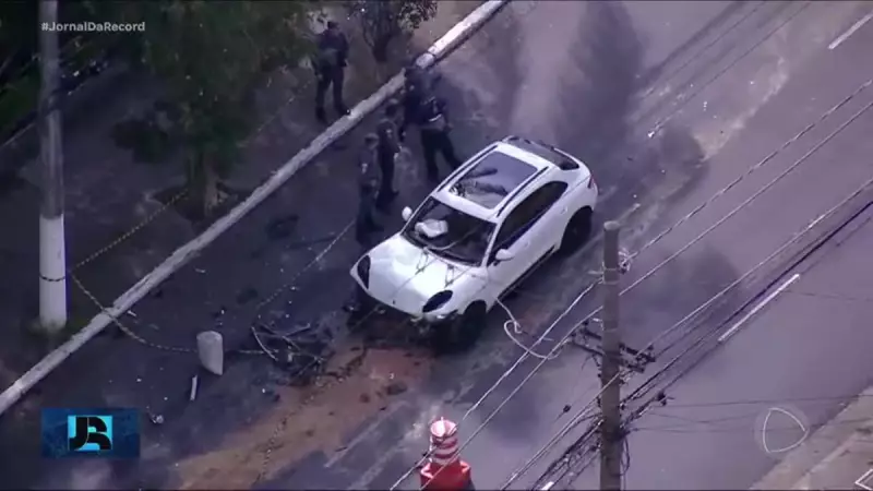 Tragédia em SP: Motorista de carro de luxo morre após colisão violenta e queda em córrego