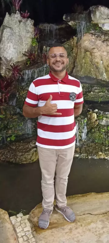 Tragédia na Bolívia: Brasileiro Morre Asfixiado Após Ser Imobilizado por Seguranças em Surto
