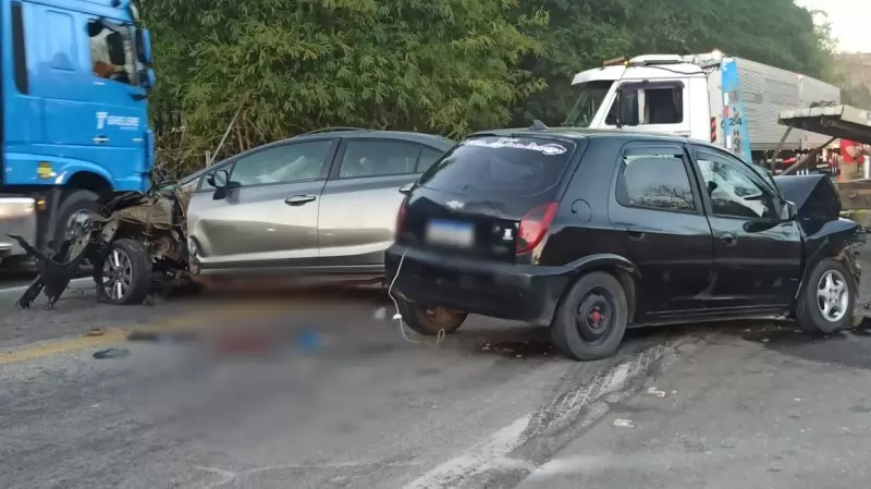Tragédia na BR-116: Colisão entre Três Veículos em MG Deixa Duas Vítimas Fatais e Quatro Feridos