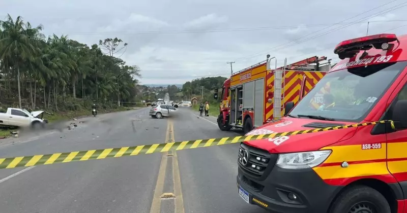 Tragédia na SC-108: Colisão frontal entre carros deixa motorista morto e vira alerta para segurança nas estradas