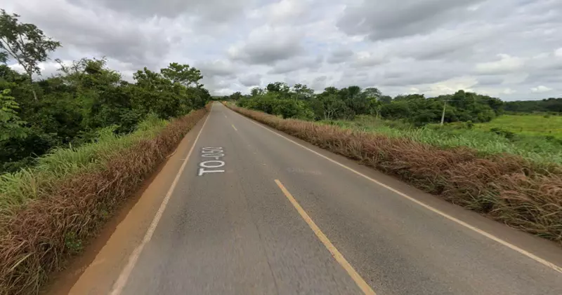 Tragédia na TO-050: Casal perde a vida após carro sair da pista e colidir com árvore