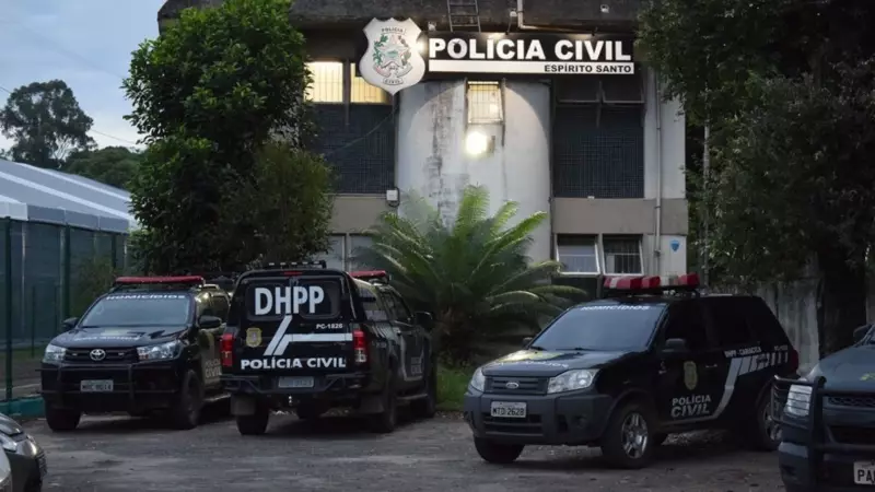 Tragédia no ES: Homem é executado com tiro na cabeça e abandonado na calçada em Cariacica