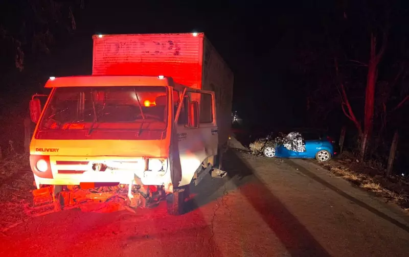 Tragédia no Sul de Minas: Colisão entre Carro e Caminhão Custa Vida de Motorista em Espírito Santo do Dourado