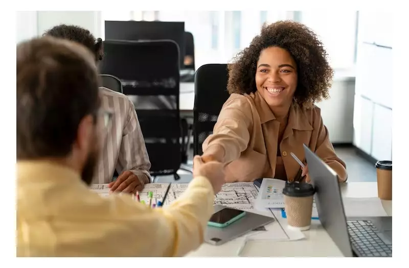 Unilever Oferece 150 Vagas de Estágio em 20 Cidades: Inscrições Abertas!