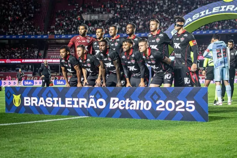 Vitória pode dispensar meio-campista: futuro do jogador em jogo