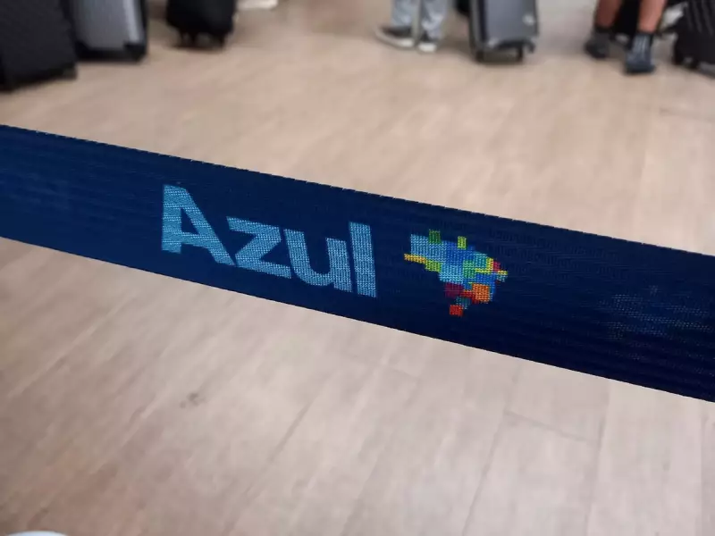 Voo da Azul emite alerta 'Pan-Pan' por fumaça e faz pouso emergencial em Viracopos — Veja o vídeo