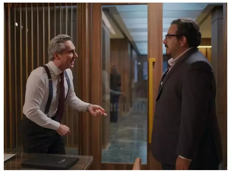 Ator de 'Manas' se reinventa em novo papel na TV: confira a transformação radical