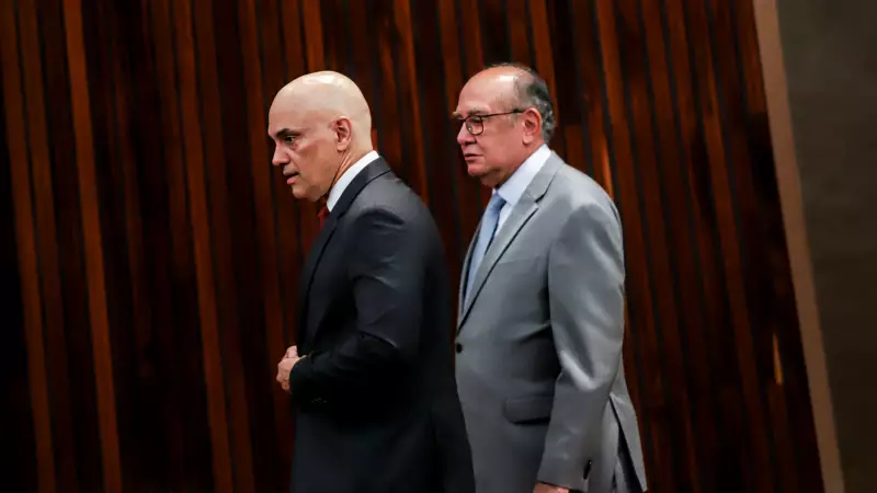 Bastidores Explosivos: Como Moraes e Gilmar Mendes Reagiram ao Plano que Queria Revogar a Lei da Anistia