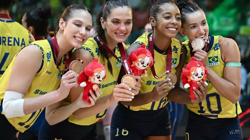 Brasil Garante o Bronze no Vôlei Mundial com Vitória de Virada sobre o Japão
