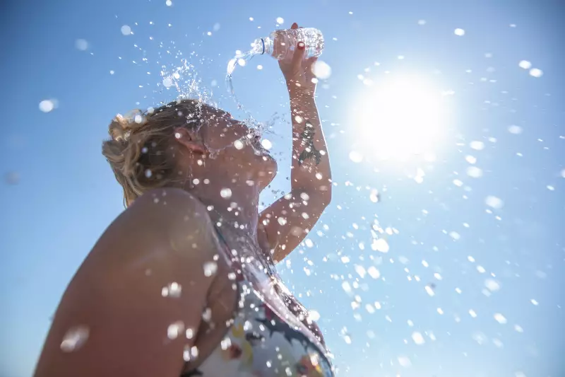 Calor Extremo no Rio e Frente Fria no Sul: Previsão do Tempo para 10 Capitais Neste Domingo