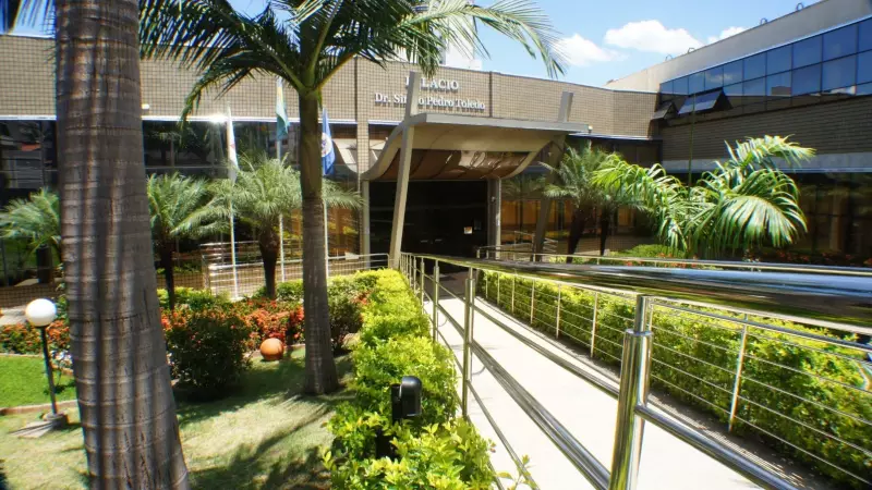 Câmara de Pouso Alegre Prepara Homenagens Especiais em Outubro: Confira as Sessões Solenes!