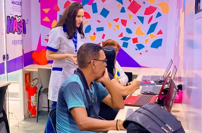 Caminhões Escola Levam Cursos Gratuitos de Tecnologia e Empreendedorismo às Ruas de Maceió