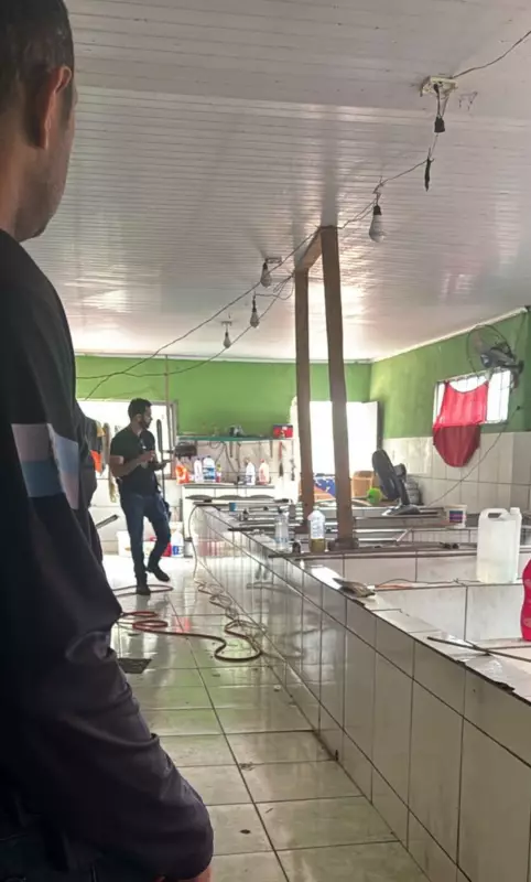 Canil Clandestino com 24 Cães da Raça Spitz Alemão é Interditado em Volta Redonda — Veja Vídeo