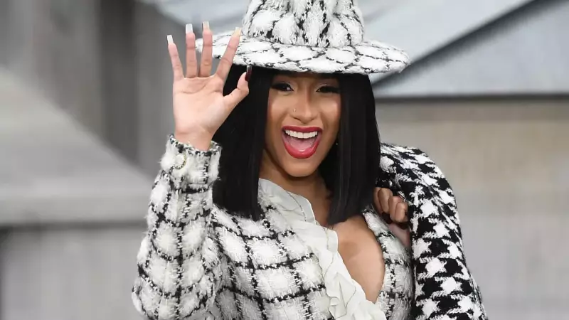 Cardi B anuncia gravidez do primeiro filho com o astro do futebol americano Stefon Diggs: detalhes exclusivos!