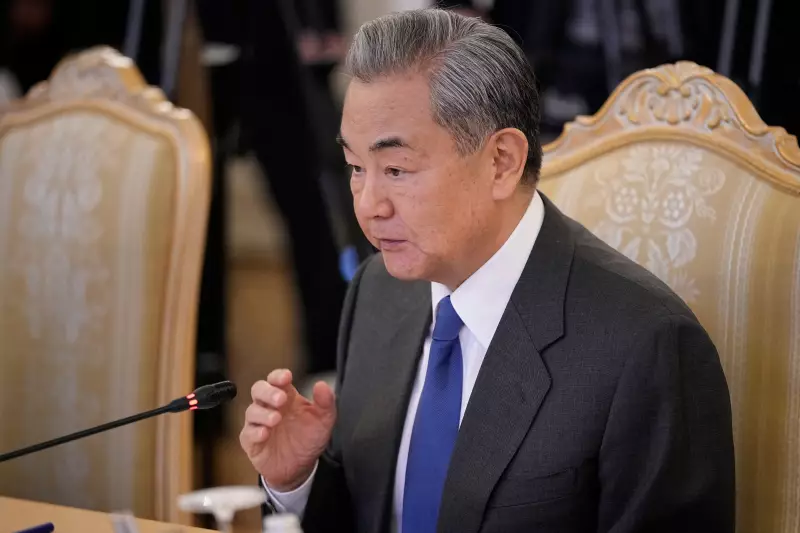 China Reafirma Compromisso com a Paz: "Não Participamos nem Planejamos Guerras", Declara Chanceler
