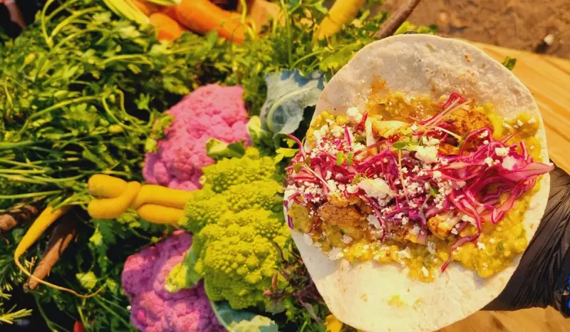 Churrasco Vegano Surpreende em Evento Tradicional: Taco de Couve-Flor com Pesto e Hummus Rouba a Cena