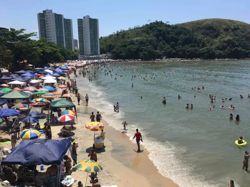 Cuidado ao Mergulho: 35 Praias do Litoral Paulista Estão Impróprias para Banho Nesta Semana