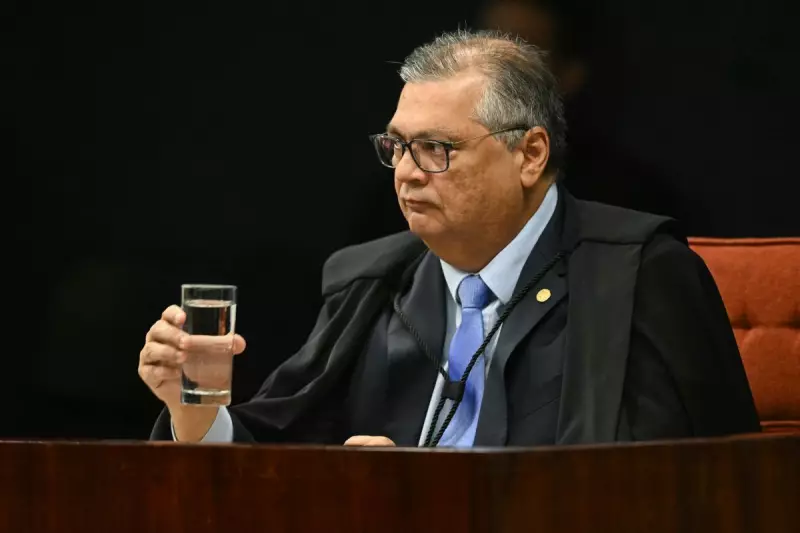 Dino trava recursos do PIX já gastos por Rio e São João de Meriti: o que isso significa?