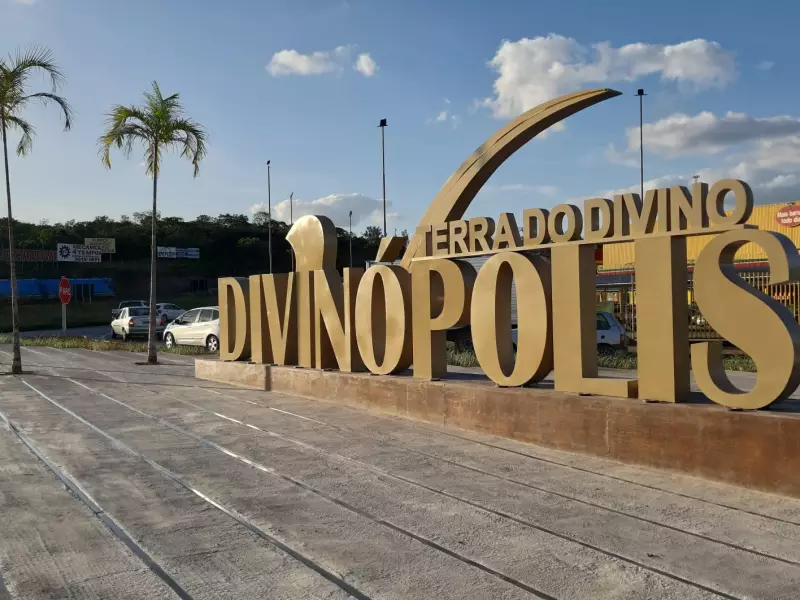 Divinópolis em Festa: Semana do Turismo promete agito com gastronomia, corrida e shows imperdíveis!