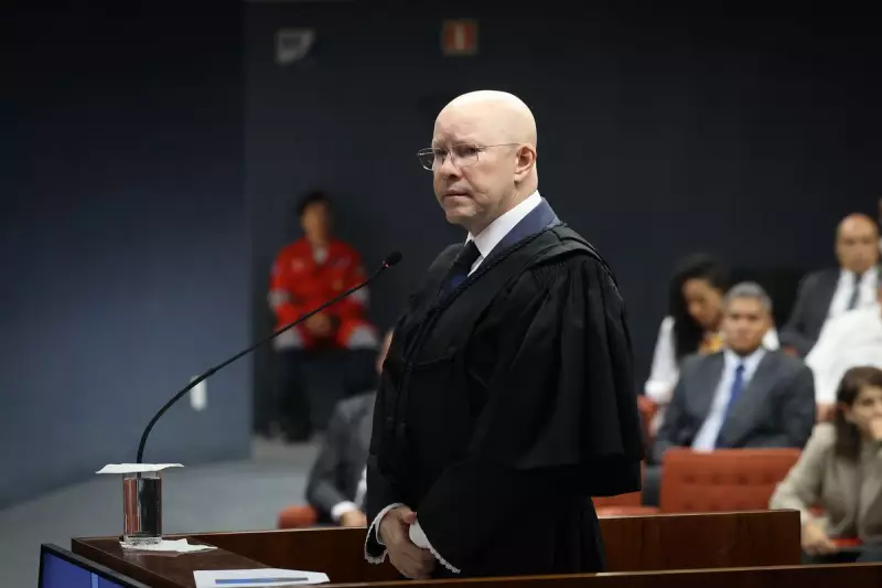 Ex-Comandante da Marinha se Defende: 'Nunca Coloquei Tropas a Serviço de Golpe'