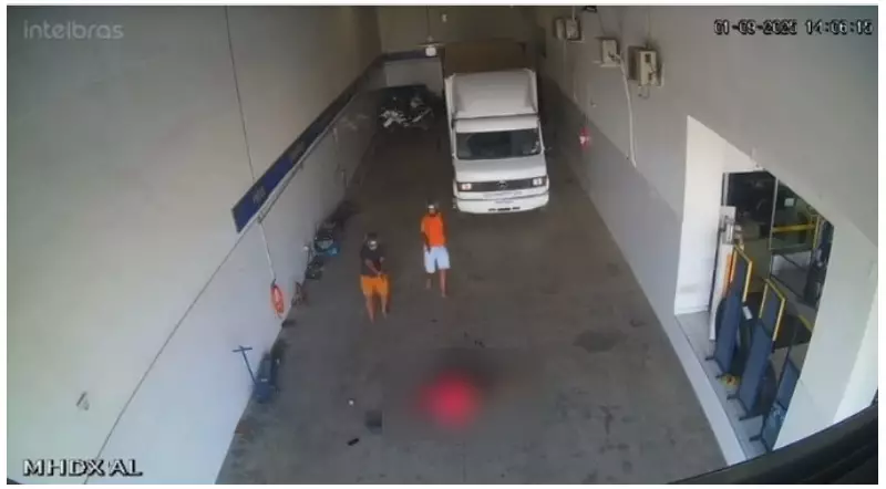 Homem é executado a tiros dentro de oficina em Arapiraca: crime choca cidade