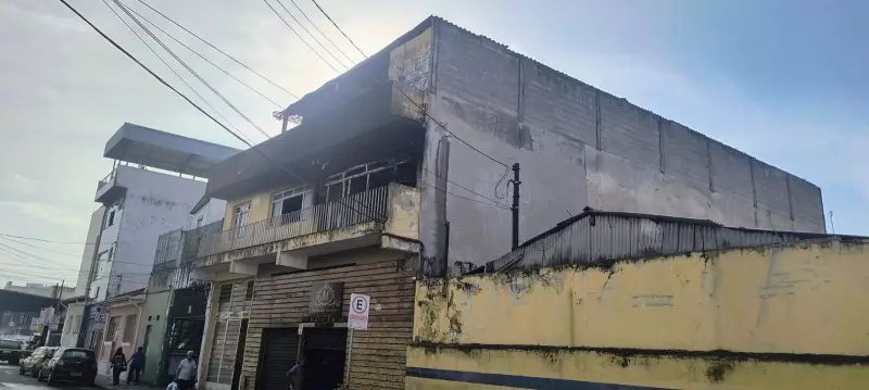 Incêndio Atinge Residência de Idosos em Mogi das Cruzes — Casal Escapa por Pouco