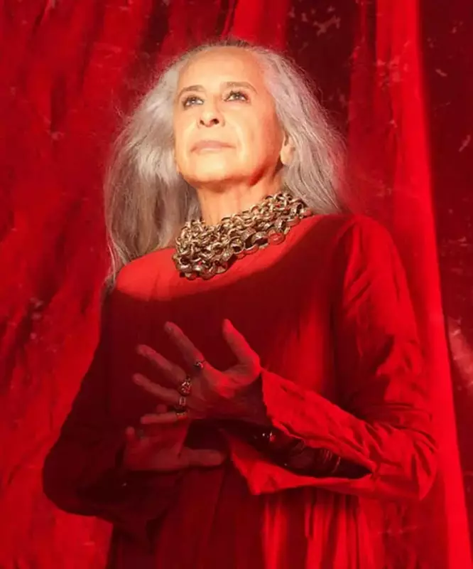 Maria Bethânia: 60 Anos de Magia no Palco com Show Inédito no Rio