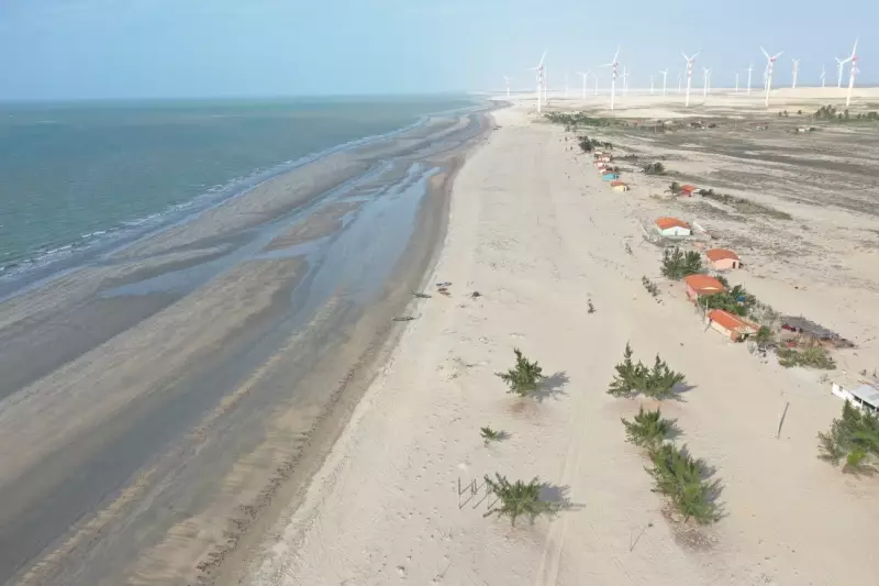 Marinha encerra buscas por pescadores desaparecidos após naufrágio trágico no Ceará