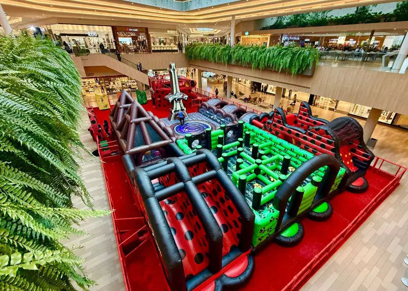 Megapark Miraculous: O Maior Circuito Inflável Indoor de Curitiba Chega ao Jockey Plaza Shopping