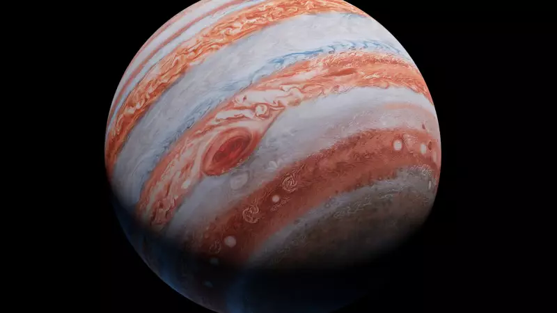 Missão Juno em Júpiter Pode Ser Interrompida por Cortes Orçamentários da NASA