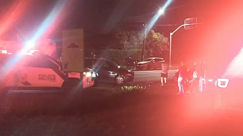 Motorista colide com dois carros no Paraná e confessa uso de crack antes do acidente