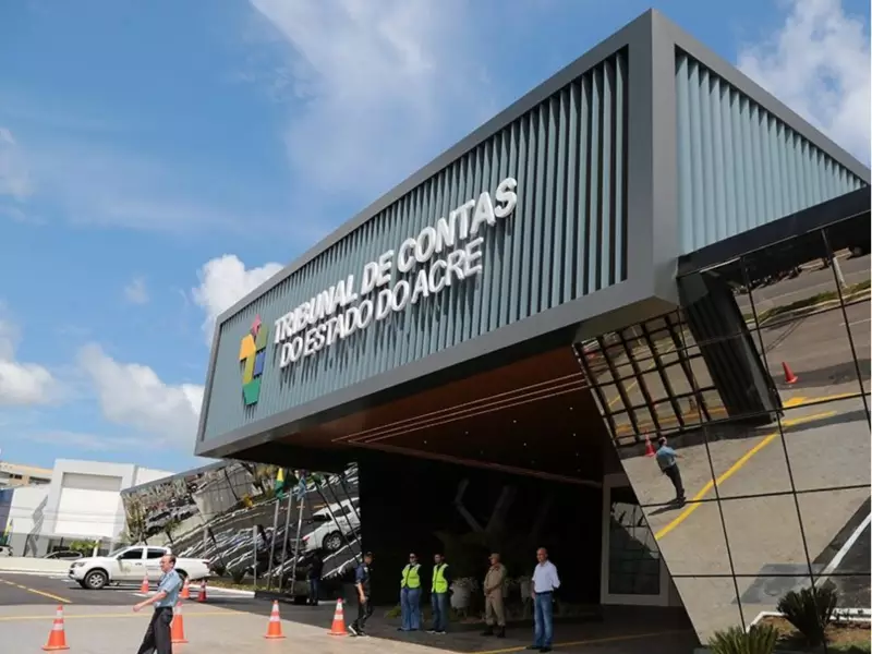 Motorista do TCE-AC é preso por estuprar enteada durante quatro anos no Acre