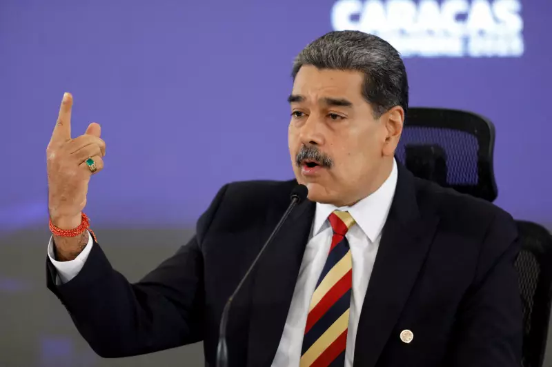 Oposição Venezuelana Mantém Diálogo com Governo Trump: Rumores de Operação Militar na Costa Abalam Cenário Político