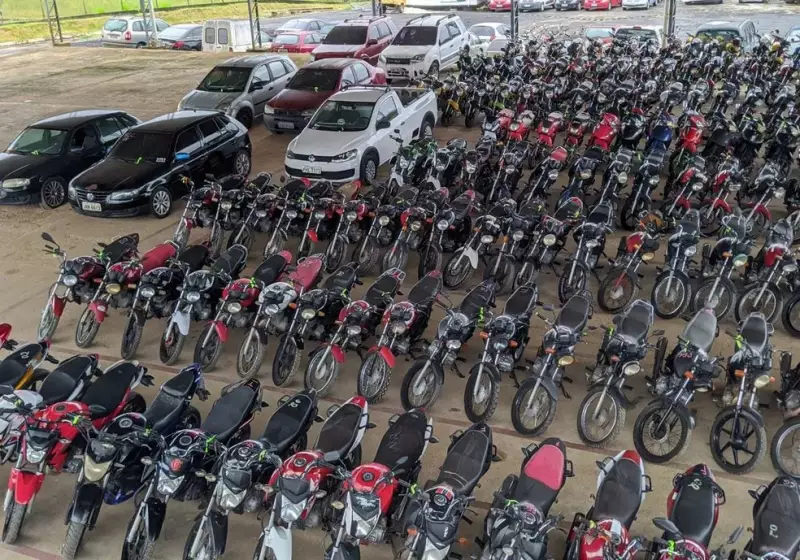 Patrão, Tá com Carro Abandonado no Pátio? Santarém Vai a Leilão e Risco de Perda é Real!
