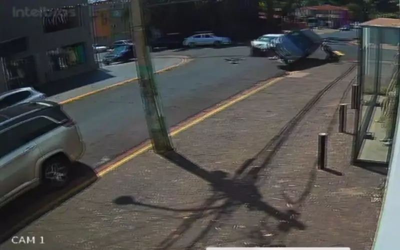 Por Um Triz: Sorveteiro Escapa de Acidente Brutal em Ribeirão Preto; Assista ao Vídeo que Chocou a Internet!