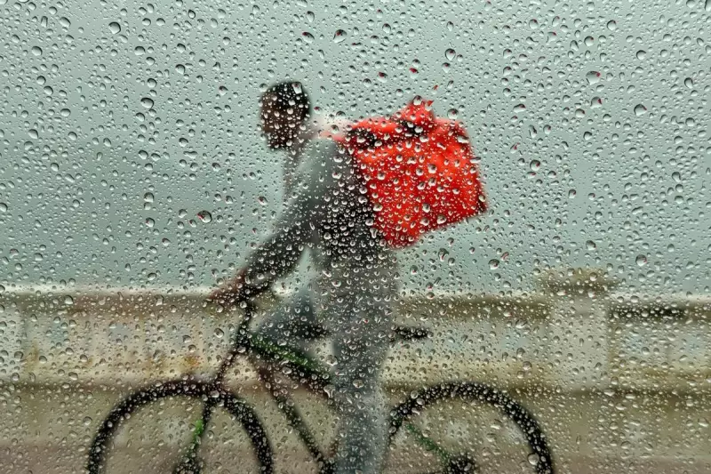 Primavera no Litoral de SP: Temporal dá as Boas-Vindas à Estação com Ventania e Alerta para Mudanças Bruscas de Temperatura