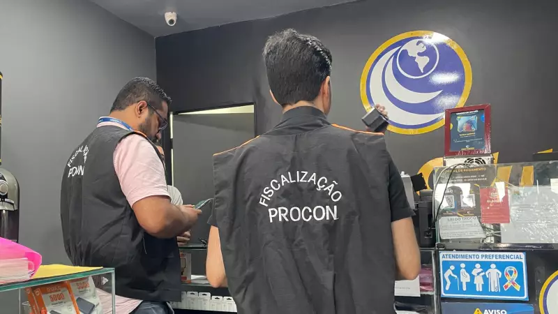PROCON de Maceió põe o dedo na ferida: seis lojas de celulares autuadas por propagandas que enganam o consumidor