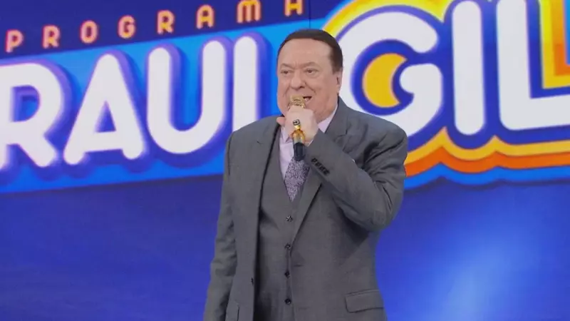 Raul Gil Estável Após Susto com Diverticulite: Saiba Detalhes do Quadro do Apresentador