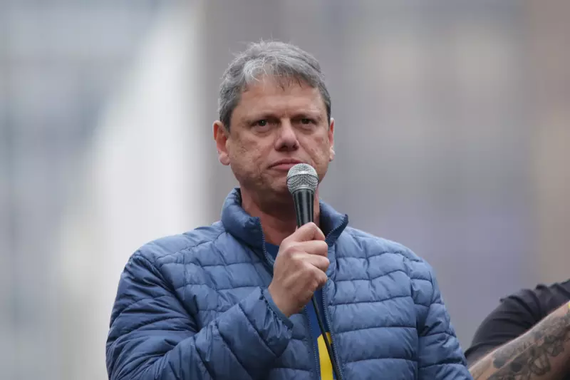 Tarcísio de Freitas: A Metamorfose Política que Abala as Estruturas de São Paulo