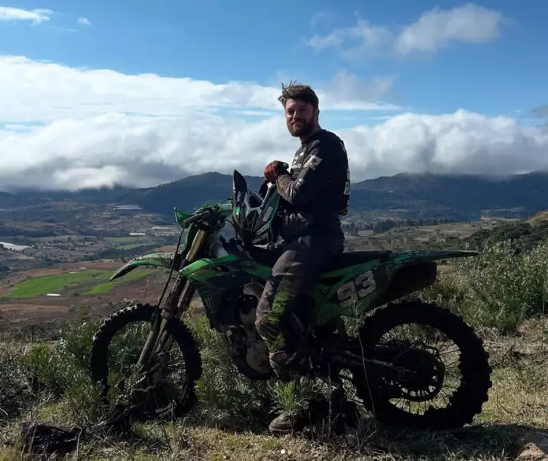 Tragédia no Asfalto: Morte de Piloto e Carona em SC Choca o Mundo do Motociclismo