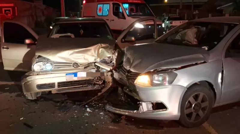 Tragédia no Trânsito: Seis Pessoas Feridas em Colisão Múltipla no Paraná - Crianças Entre as Vítimas