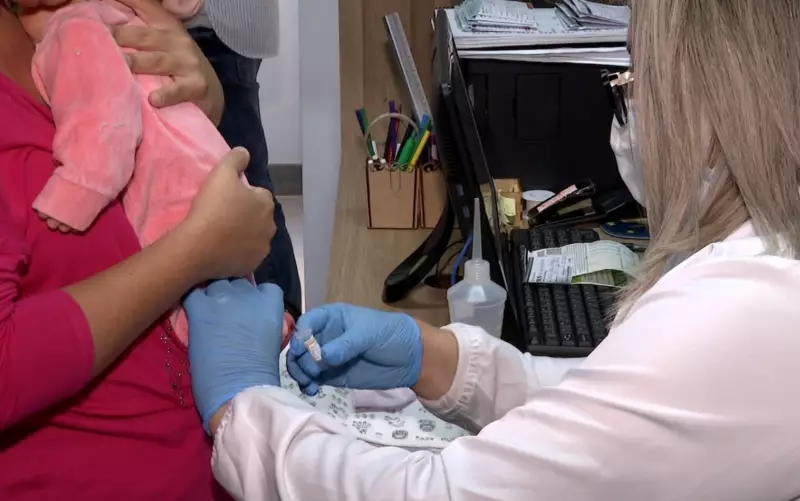 Varginha dá passo gigante na saúde: teste do pezinho ampliado detecta distrofia muscular em recém-nascidos