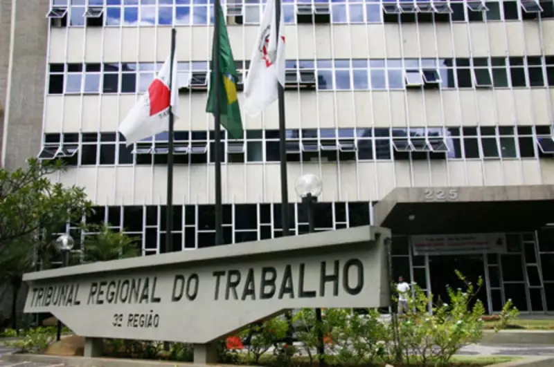 Vitória da Paternidade: Pai Consegue Redução de Jornada para Cuidar de Filha Autista em MG