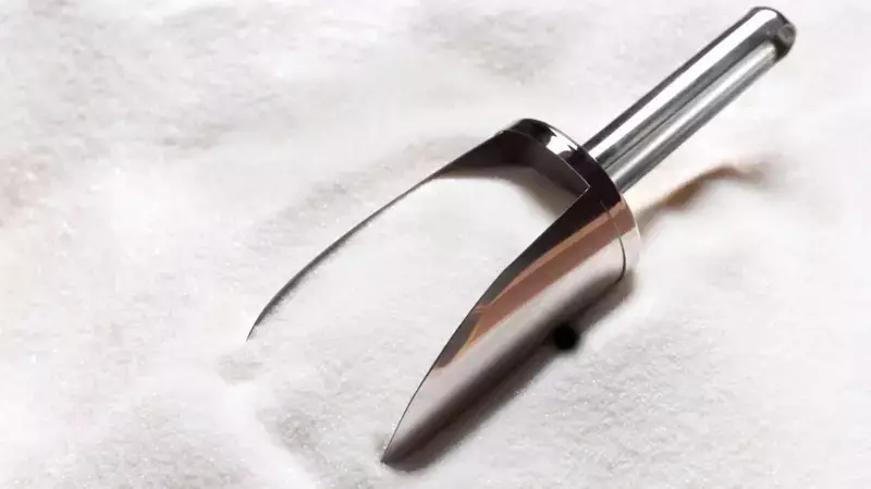 Açúcar Cristal em Queda Livre: Preço no Mercado de SP Atinge Menor Patamar em 4 Safras