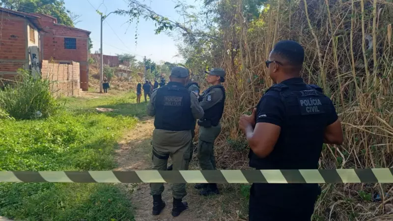 Adolescente é apreendido suspeito de envolvimento em morte de pedreiro em Teresina