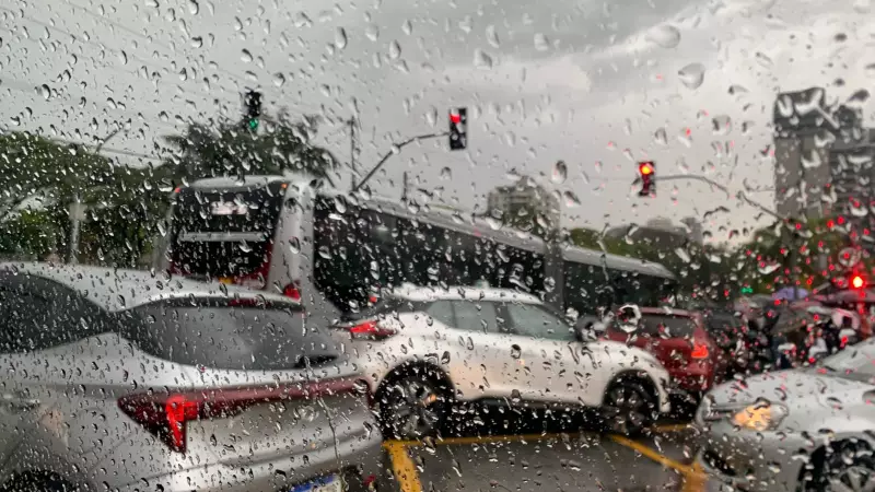 Alerta Máximo: São Paulo em Estado de Atenção Para Alagamentos Com Chuva Forte
